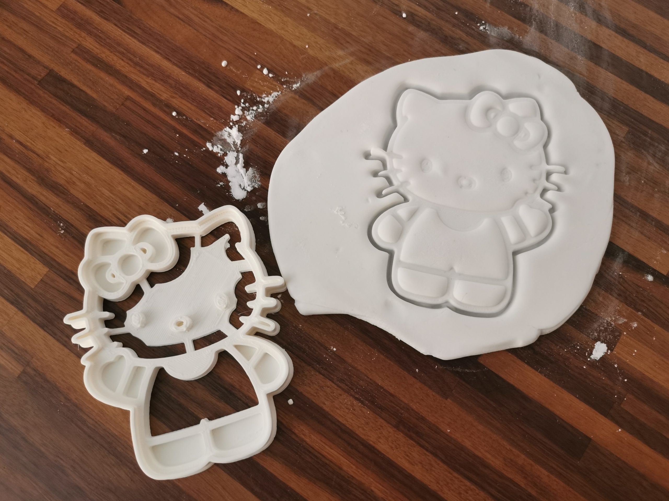Formelė "Hello kitty" Nr.7